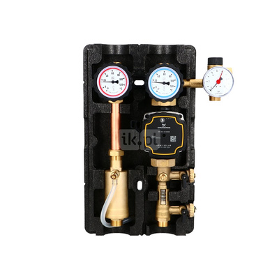 Grupa pompowa AFRISO PrimoSol 130-4 GZ 3/4'' x 3/4'', z izolacją Grundfos UPM 3 Solar 25-75/130 mm