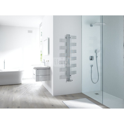 Grzejnik elektryczny ZEHNDER Yucca 1480 x 500 mm, kolor chrom, moc 300 W