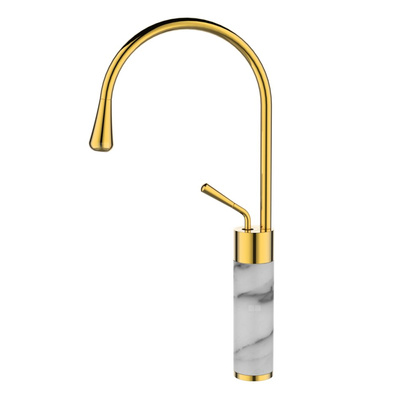 Wysoka bateria umywalkowa GABRO biały/złoty